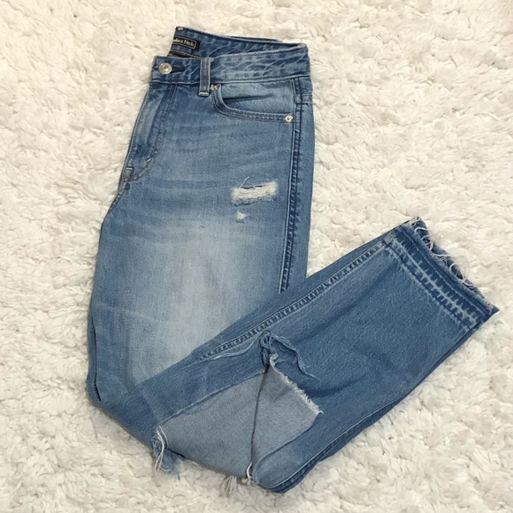 Abercrombie & Fitch Denim - Abercrombie & Fitch Signature Girlfriend Jeans High‎ Waisted Raw Distressed 27